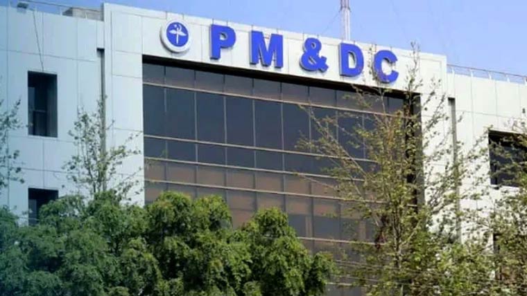 فارماسسٹ، سائیکالوجسٹ اور ڈینٹل ٹیکنیشنز کی کلینیکل پریکٹس غیرقانونی قرار