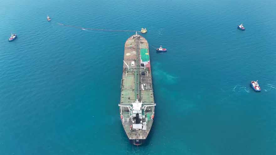 Only five ships pass through Strait of Hormuz in 24 hours