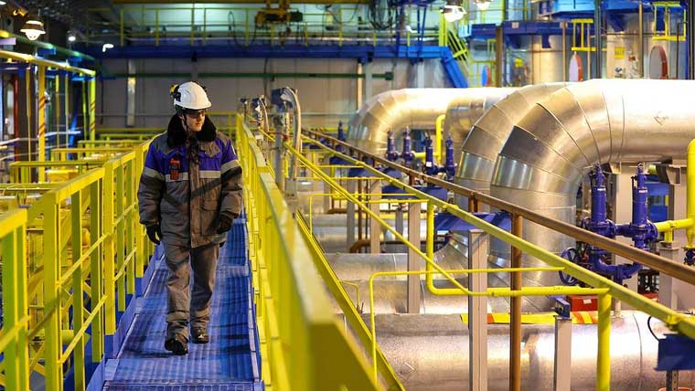 یورپ نے روسی ایل این جی کی قلیل مدتی درآمدات پر پابندی عائد کر دی