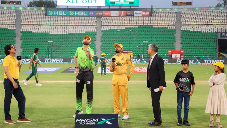 پی ایس ایل 11: لاہور قلندرز کا پشاور زلمی کیخلاف ٹاس جیت کر فیلڈنگ کا فیصلہ