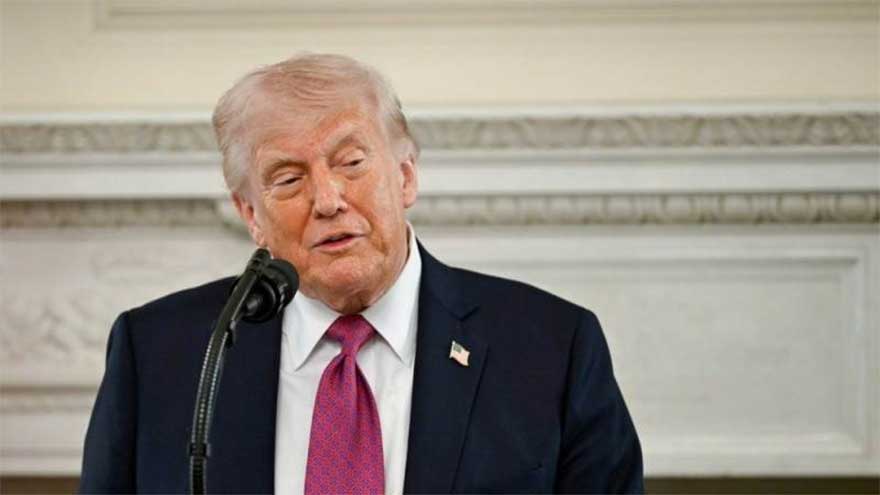 Trump rushed out of WH dinner event after 'shots fired' 