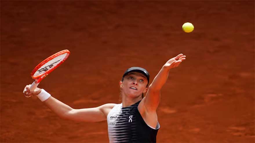 Swiatek retires from Madrid Open tennis due to illness