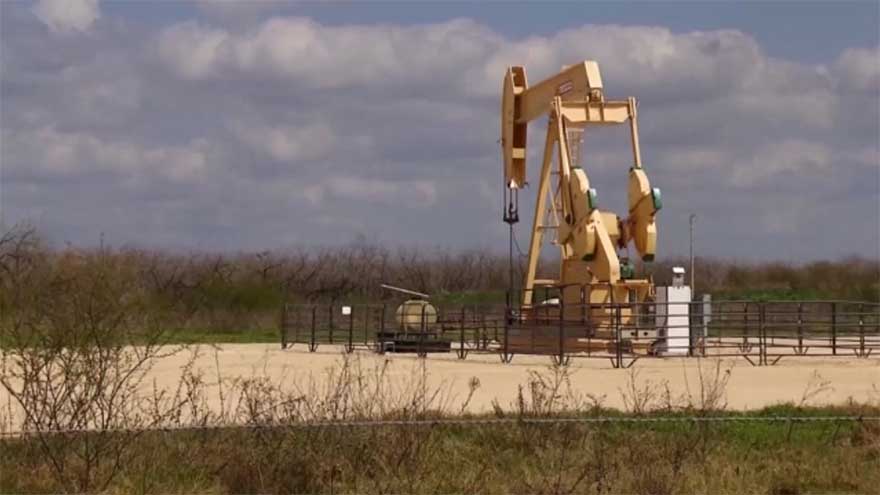 US crude oil, petroleum products exports hit record highs