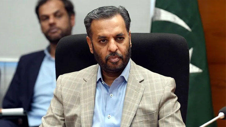صحت کے نظام کی بہتری اولین ترجیح، آبادی میں اضافہ بڑا چیلنج ہے: مصطفیٰ کمال
