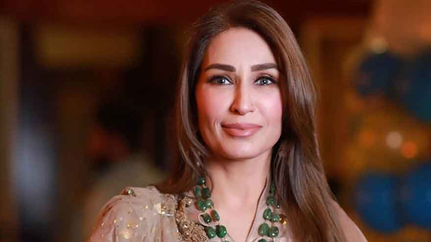 Reema Khan slams media for personal questions about artists