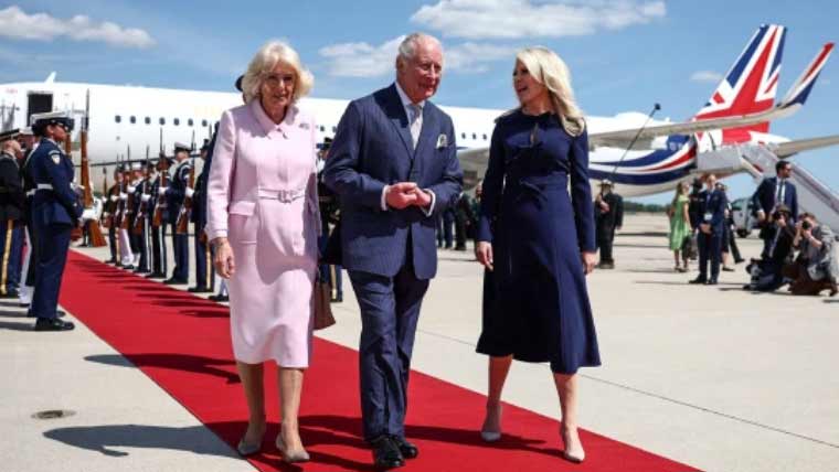 برطانوی بادشاہ چارلس سوم اہلیہ سمیت امریکا پہنچ گئے، صدر ٹرمپ سے ملاقات