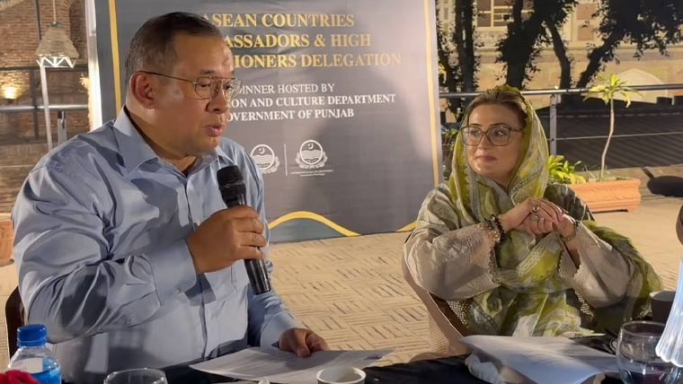 عظمیٰ بخاری سے آسیان وفد کی ملاقات، ثقافتی تعاون بڑھانے پر اتفاق