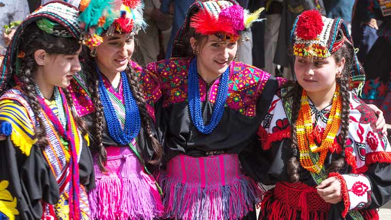 وادی کیلاش: موت پر خوشی کا جشن منانے کی منفرد روایت قائم