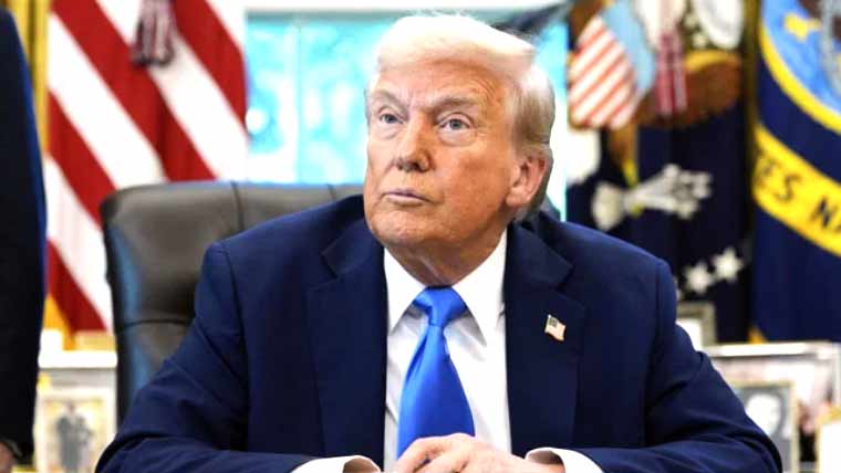 ایران نے امریکا کو اطلاع دی وہ مکمل تباہی کی حالت میں ہے: صدر ٹرمپ کا دعویٰ