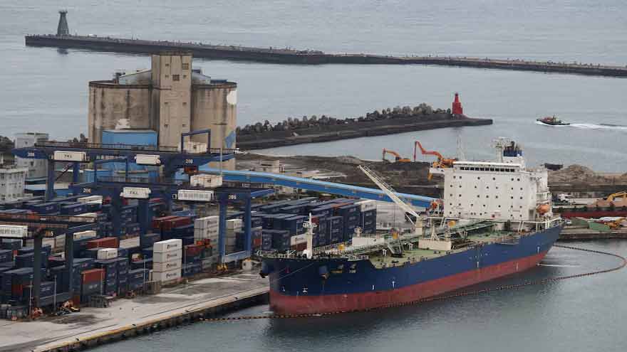 Oil rises on reports US will extend Iran blockade, prolonging Mideast supply disruptions