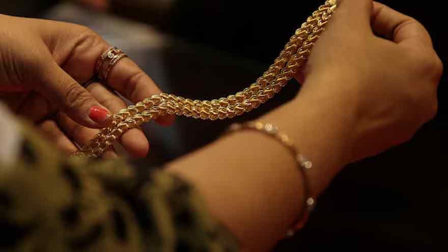 Gold steady as markets await Powell's comments on Iran war impact