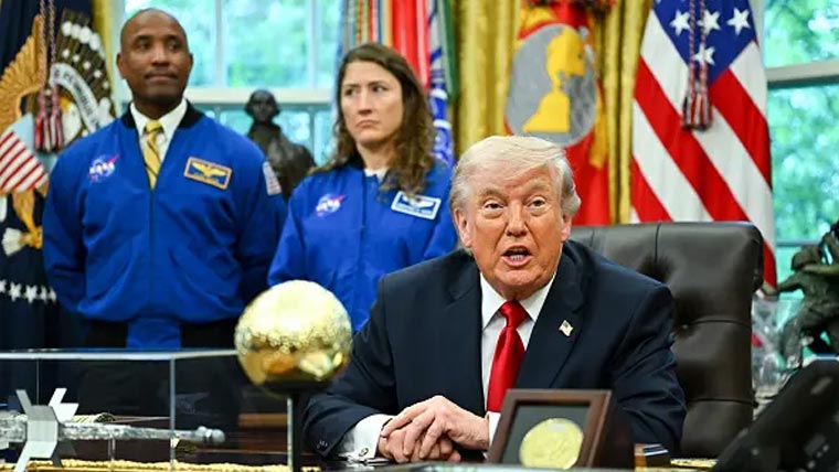 ایران ہار مان لے، تمام مقاصد تقریباً حاصل، فون پر مذاکرات جاری ہیں: ٹرمپ