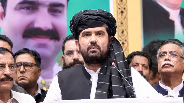 وزیراعلیٰ خیبرپختونخوا  نے پانچ بڑے ترقیاتی منصوبوں کا سنگِ بنیاد رکھ دیا