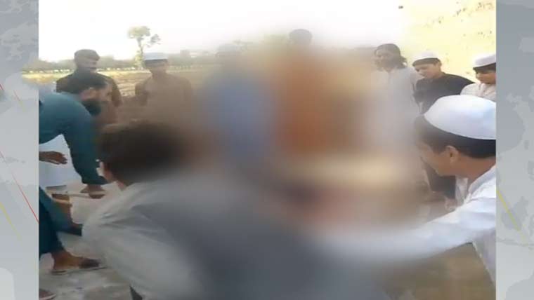 مدرسہ میں نوجوان پر مبینہ تشدد کی ویڈیو وائرل، سی سی پی او کا نوٹس