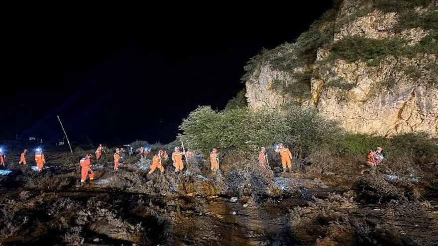 China seeks to prevent, mitigate impact of landslides and floods