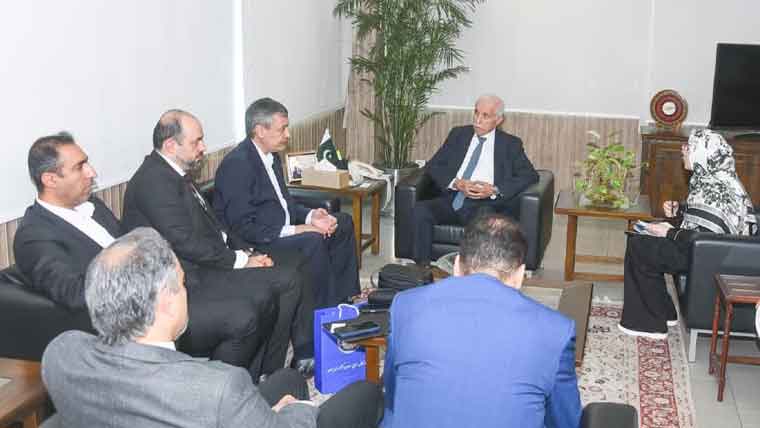 پاک ایران سرمایہ کاری بڑھانے پر اتفاق، کراچی تا چاہ بہار تجارتی راہداری کی تجویز