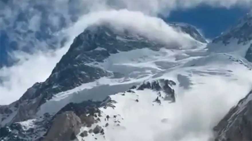 Five more bodies of climbers retrieved from Broad Peak avalanche arrive in Skardu
