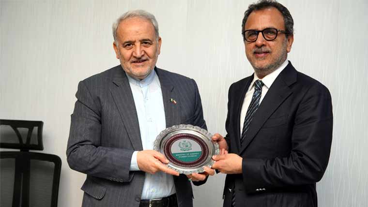 سردار اویس لغاری سے ایرانی سفیر کی ملاقات، توانائی تعاون مزید مضبوط بنانے پر اتفاق