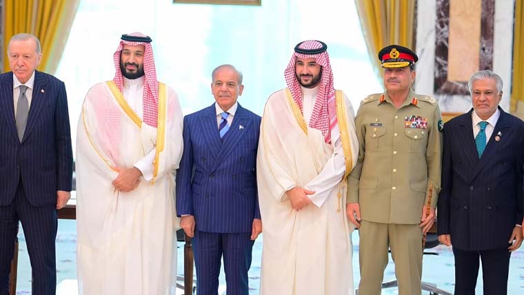 پاکستان، ترکیہ اور سعودی عرب کے درمیان ’مکہ مشترکہ دفاعی معاہدہ‘ طے پا گیا
