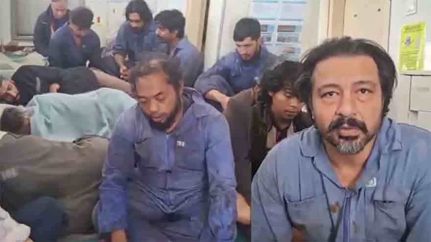 Captive Pakistani crew seeks help for release from Somali pirates