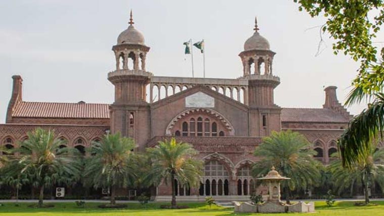 پی ٹی آئی کی مینارِ پاکستان پر جلسے کی اجازت کیلیے دائر درخواست مسترد کرنے کا تحریری فیصلہ جاری