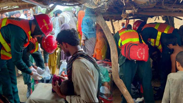تونسہ شریف: وہوا میں بوسیدہ چھت گرنے سے 2 افراد جاں بحق، 2 زخمی