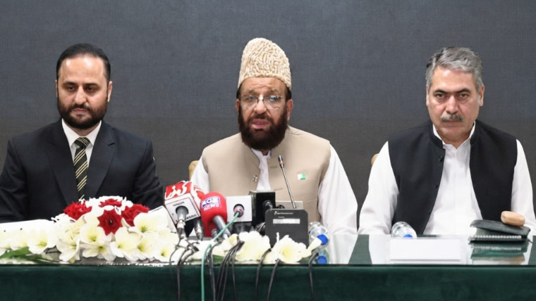 حج 2027 کا پورا عمل ڈیجیٹل، 4 لاکھ رجسٹرڈ عازمین درخواستیں دے سکیں گے