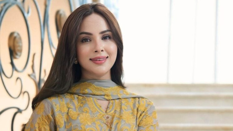 نمرہ خان کی ازدواجی زندگی سے متعلق افواہوں پر ساتھی فنکارائیں حمایت میں سامنے آگئے
