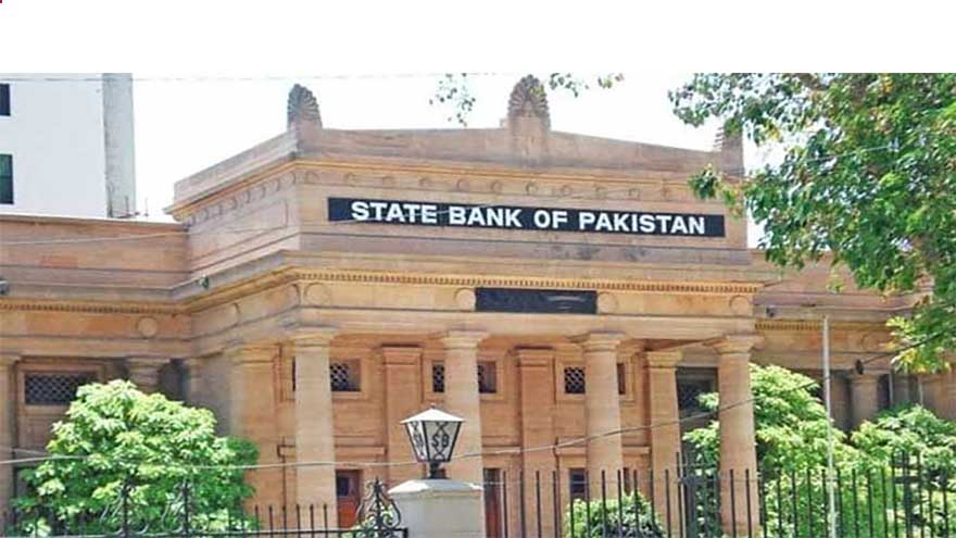 SBP warns of major risks to Pakistan's economy despite 4.5pc growth forecast