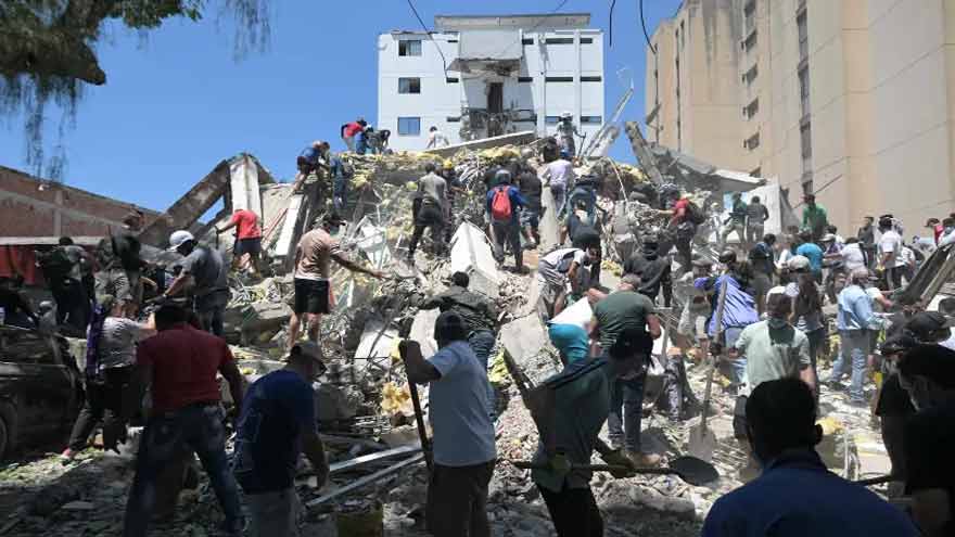 At least 77 killed after powerful earthquake hits western Colombia