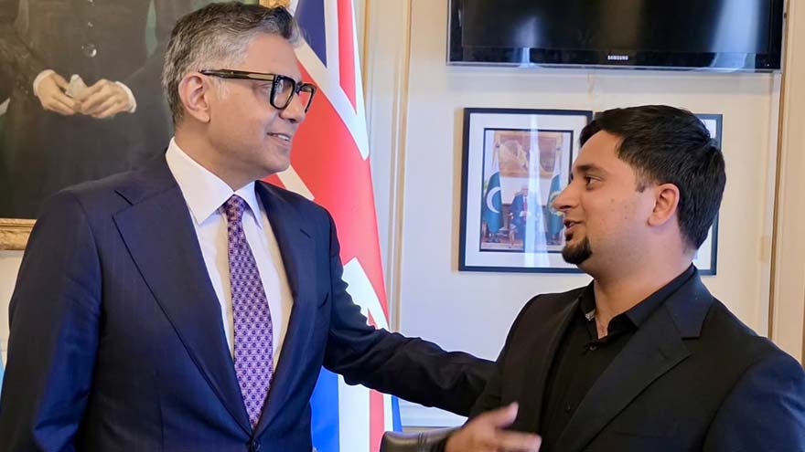 High Commissioner Tipu Usman meets Pakistani media representatives in London