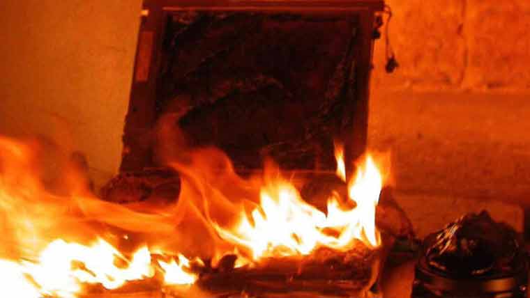  گیس لیکیج سے 3 افراد جاں بحق  ہونے کا معاملہ: سوئی گیس ملازمین کیخلاف مقدمہ درج