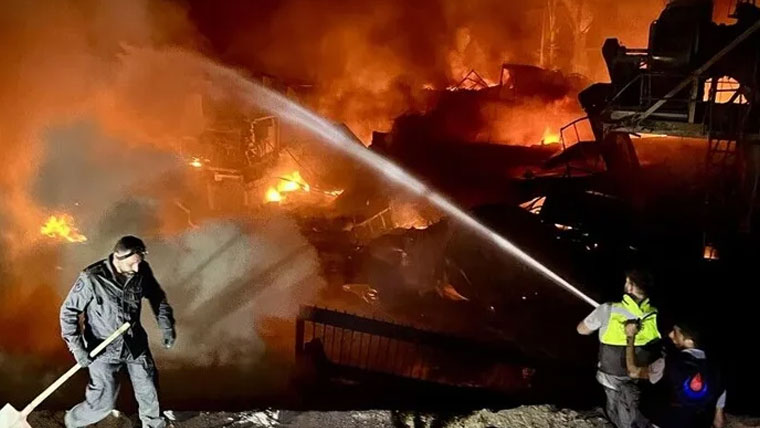 اسرائیلی فورسز جنوبی لبنان میں گھروں کو تباہ اور نذرِ آتش کر رہی ہے: لبنانی میڈیا