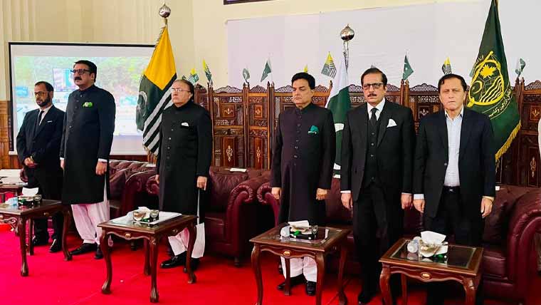 بھارت نے مقبوضہ وادی میں تمام اختیارات ایک لیفٹیننٹ گورنر کو دیئے ہوئے ہیں: چیف جسٹس آزاد کشمیر