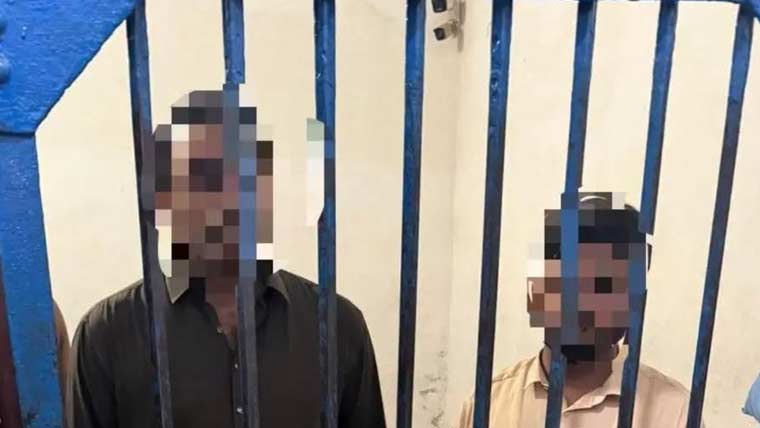 پولیس پر ٹارگٹڈ حملے میں 2 اہلکار بھی حراست میں لے لیے گئے