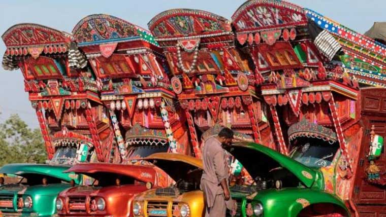 گڈز ٹرانسپورٹرز اور حکومت کے درمیان مذاکرات میں آج اہم پیشرفت کا امکان