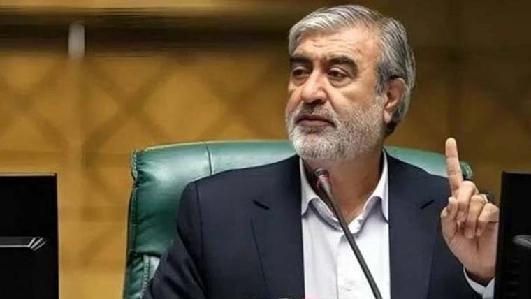 ٹرمپ آبنائے ہرمز پر بے بنیاد دعوؤں کے بجائے اپنی سلامتی پر توجہ دیں: ابراہیم عزیزی