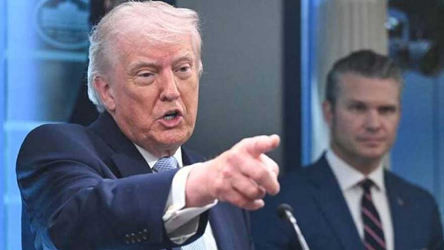 Trump warns Oman of attack over interference in US efforts in Strait of Hormuz