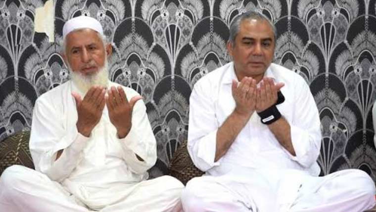 وزیر داخلہ کی شہید میجر احسان کی رہائشگاہ آمد، اہلخانہ سے اظہار تعزیت