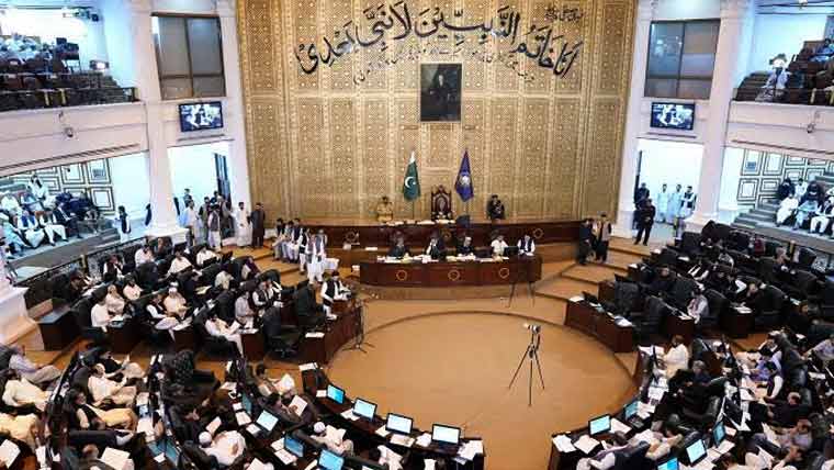 خیبر پختونخوا اسمبلی:عمران خان کو شفاء ہسپتال منتقل کرنے کی قرارداد متفقہ طور پر منظور