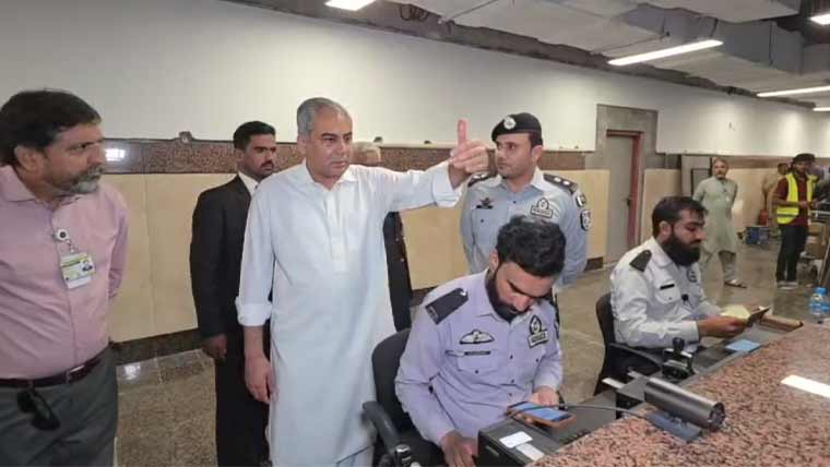 علامہ اقبال انٹرنیشنل ایئرپورٹ پر نئے امیگریشن کاؤنٹرز فعال