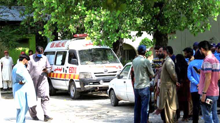 حکومت کا سانحہ پمز کے لواحقین کیلئے فی کس 50 لاکھ روپے معاوضے کا اعلان