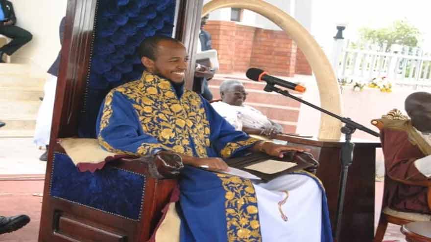Ugandan King Oyo Nyimba, once world's youngest monarch, dies at 34