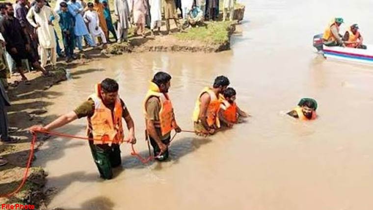 دریائے چناب میں ڈوبنے والا 15 سالہ لڑکا جاں بحق، لاش برآمد
