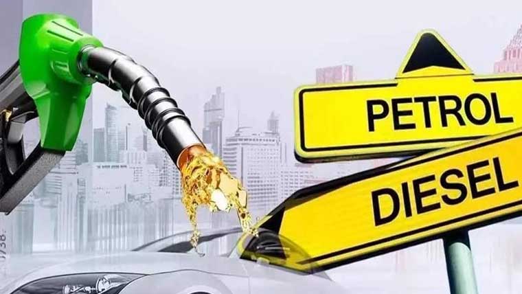 پٹرول مزید مہنگا، ڈیزل کی قیمت میں ایک روپے 3 پیسے کمی کردی گئی