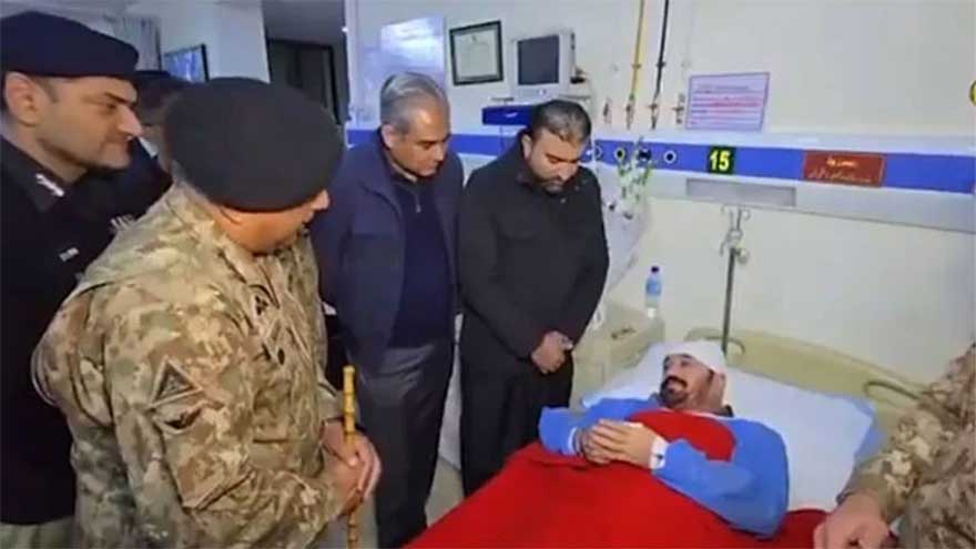 Naqvi, Bugti, and Balochistan Corps Commander visit injured at CMH
