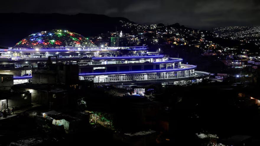 Venezuela rights activist freed from notorious jail amid prisoner release 