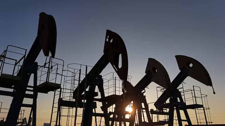 Oil prices fall by 3% on US-Iran de-escalation