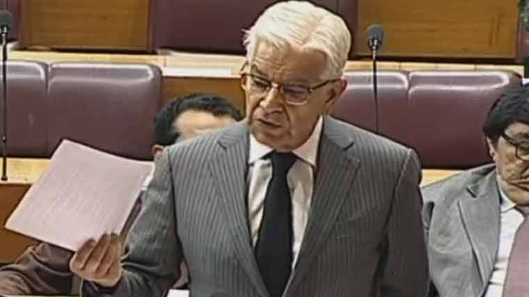 خواتین، بچوں کو نشانہ بنانے والے دہشتگردوں  سے مذاکرات نہیں ہوں گے: وزیر دفاع