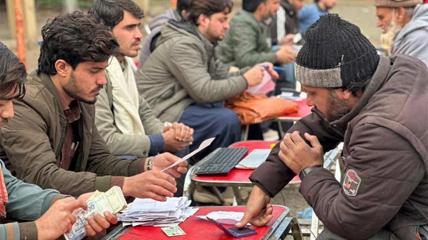 CM Afridi directs swift compensation payments for Tirah affectees